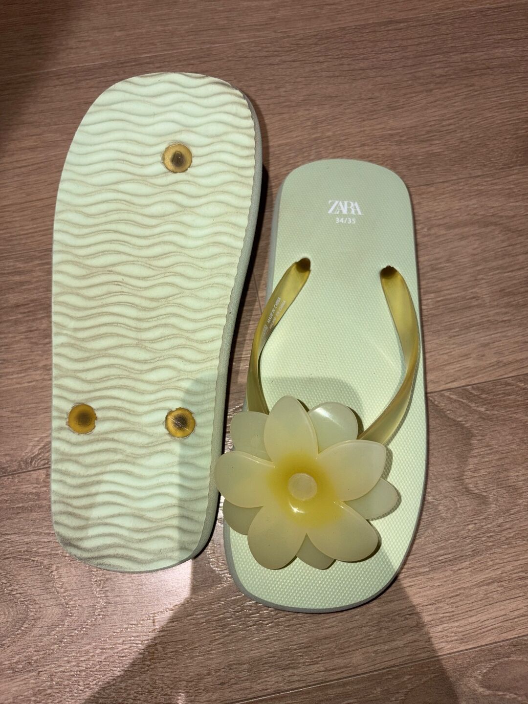 Sandale à fleur, photo 3